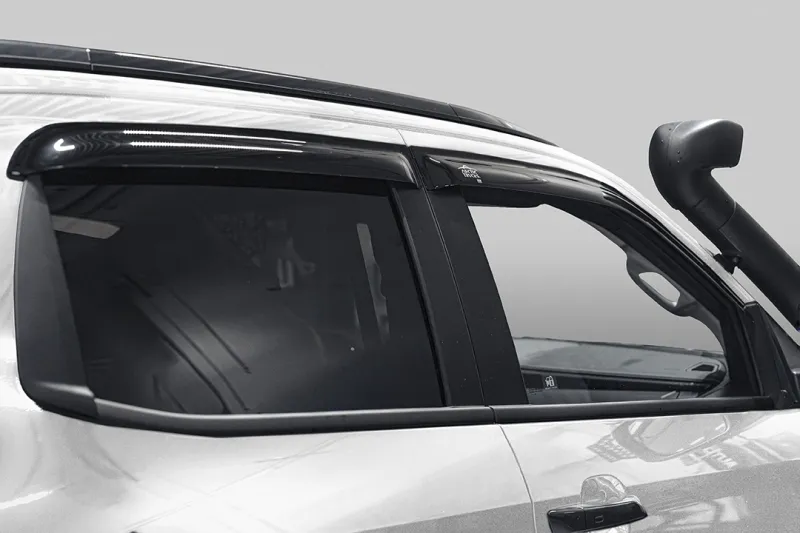 Vindavvisare dörrar Arctic Trucks