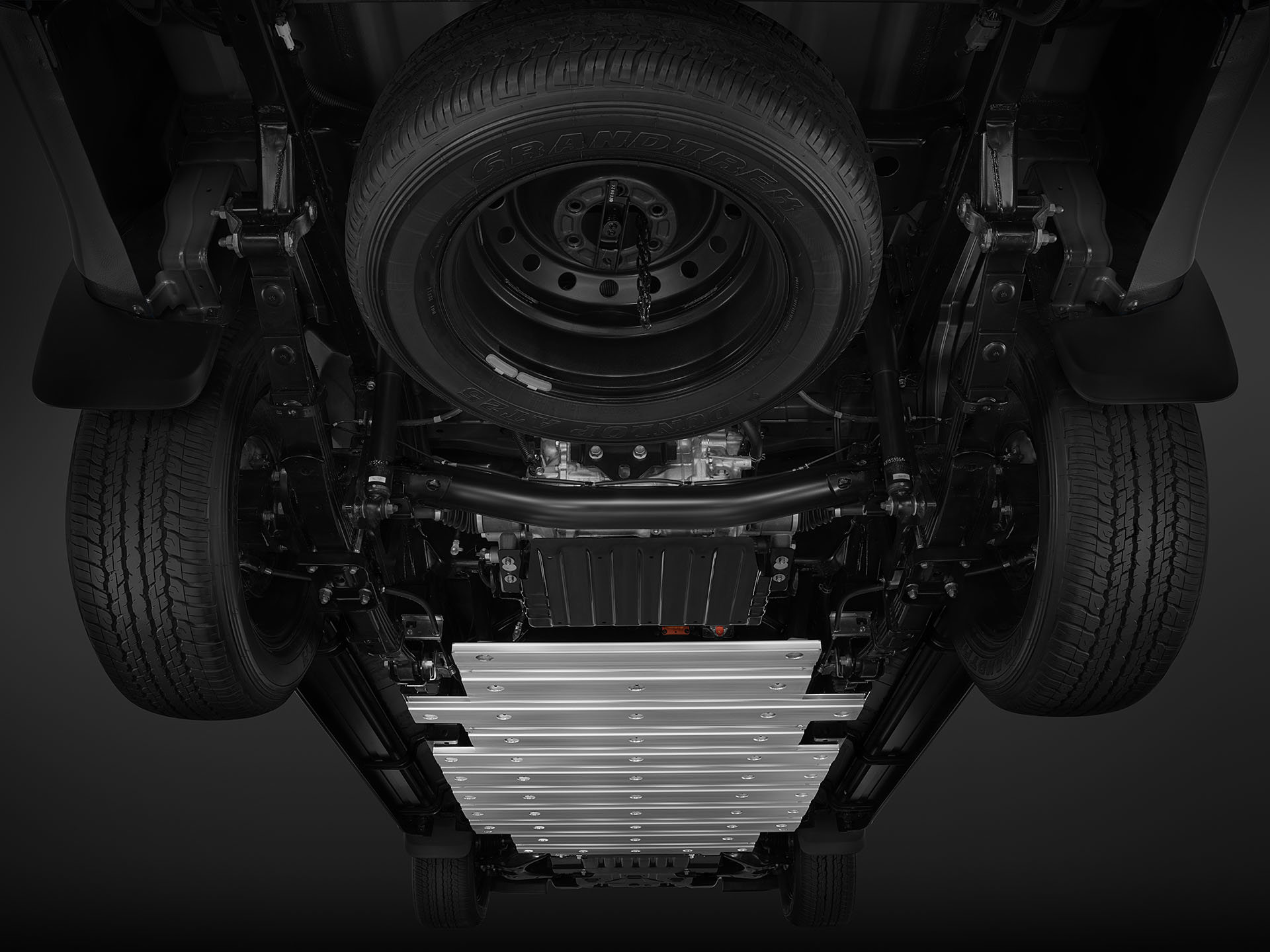 Isuzu D-Max BEV – visar reservhjulet monterat under bakre delen av fordonet.