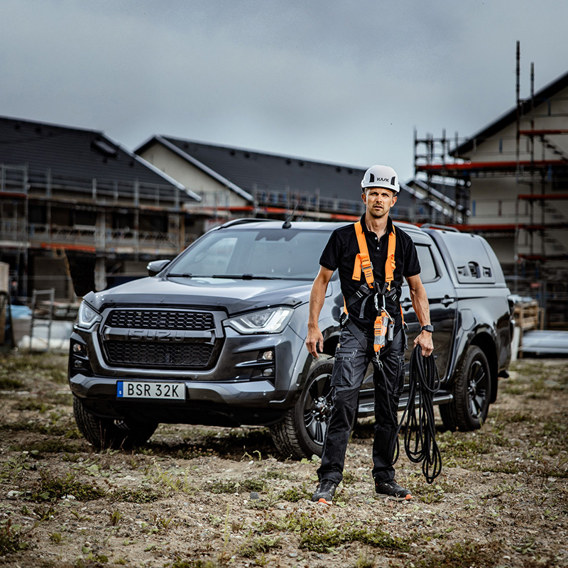 Mikael Breum. Besiktningsman med 500 takinspektioner per år.